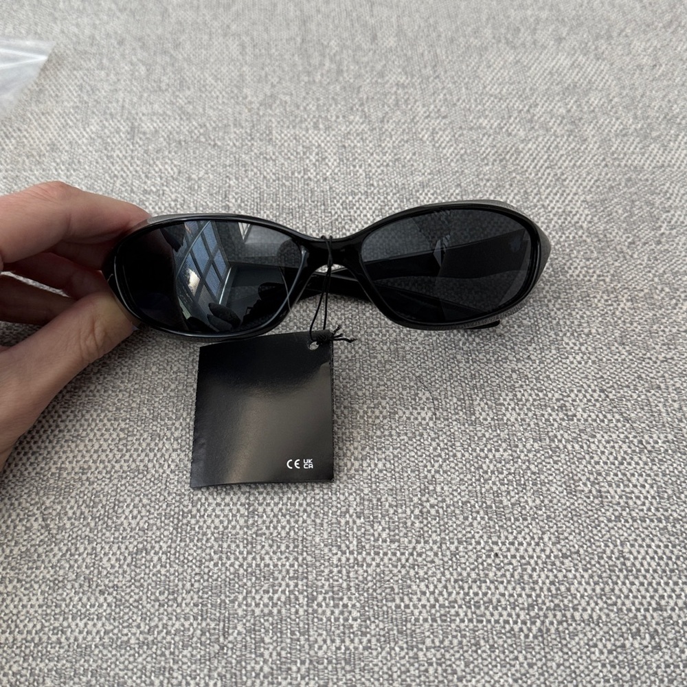 Sporty Sunglasses 😎